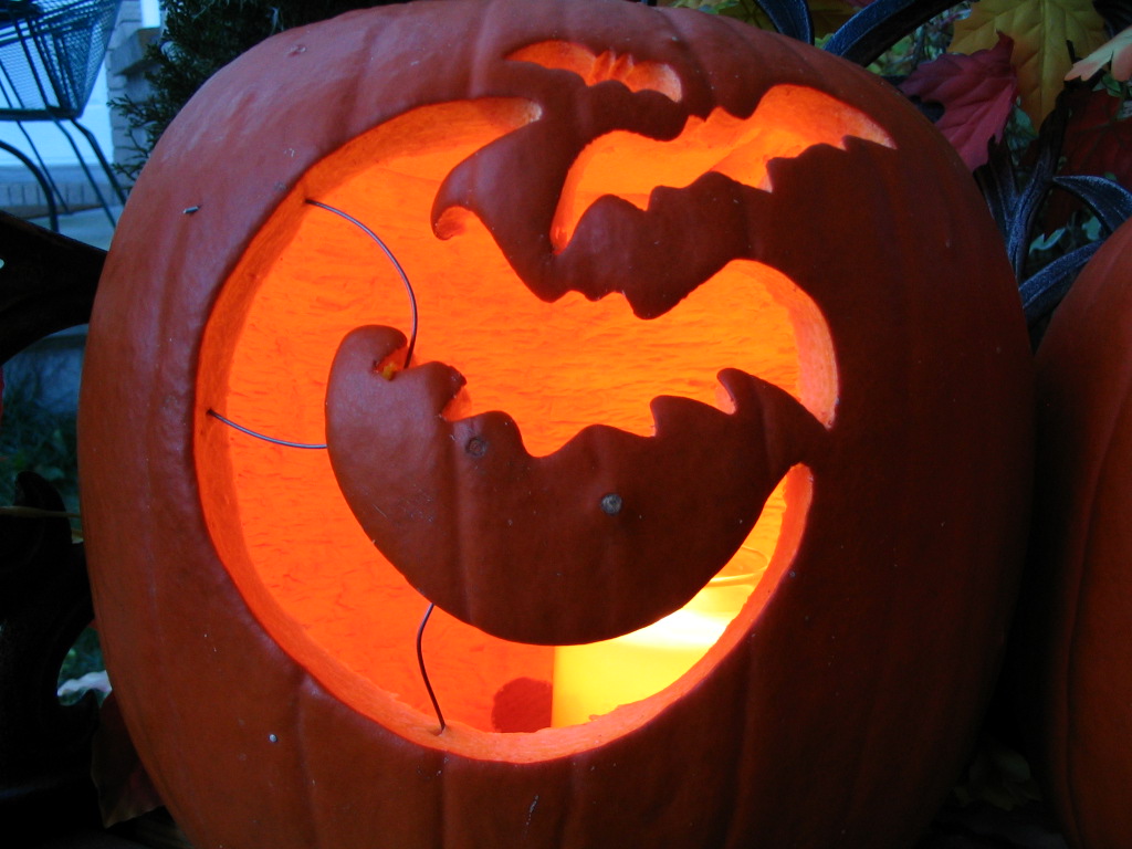 bat and moon pumpkin carving